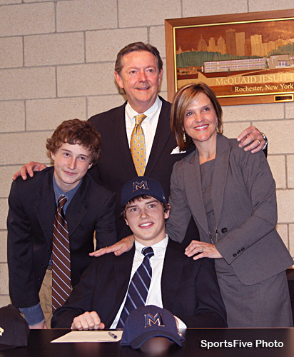 2010 Alex Paroda NLI